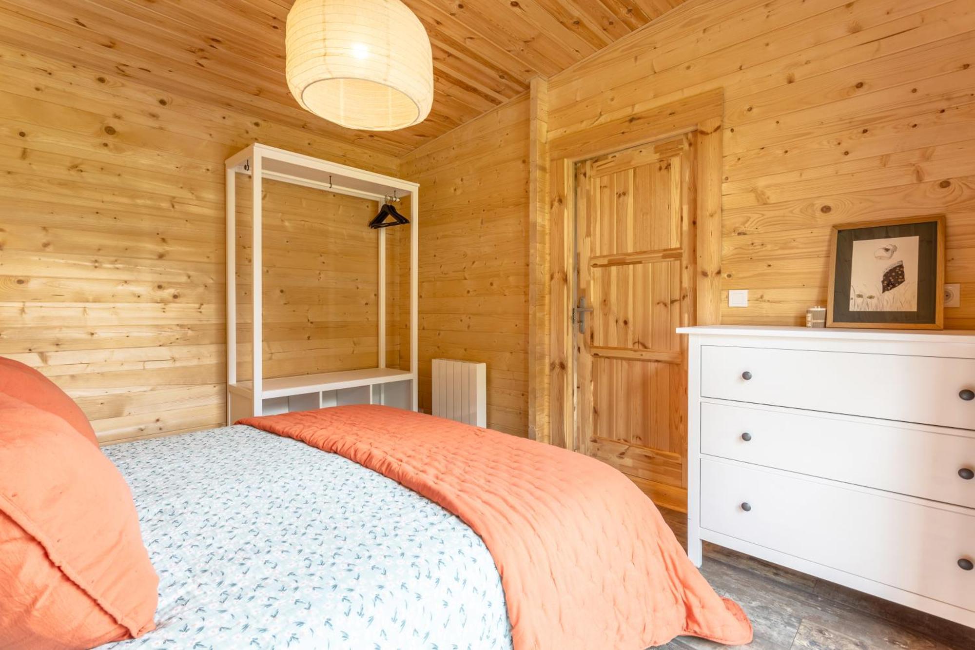 Chalet 4 Pers Landeleau 2Kms Canal Ngoại thất bức ảnh
